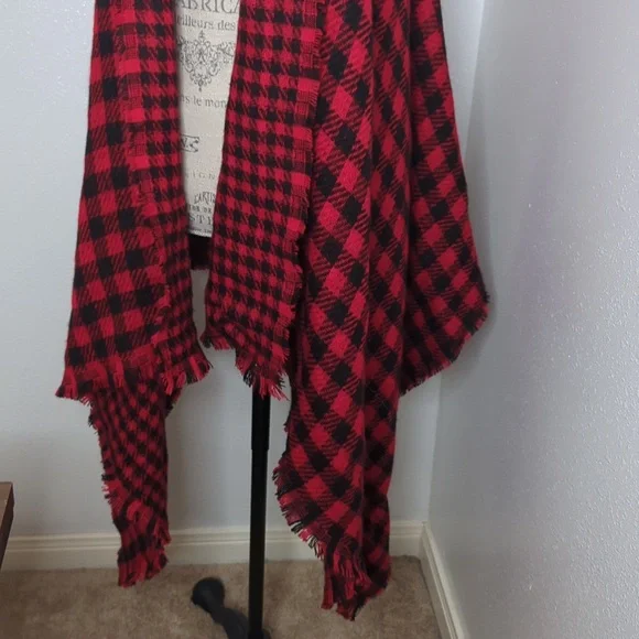 Reversable Buffalo Plaid Vest size l - Picture 3 of 7